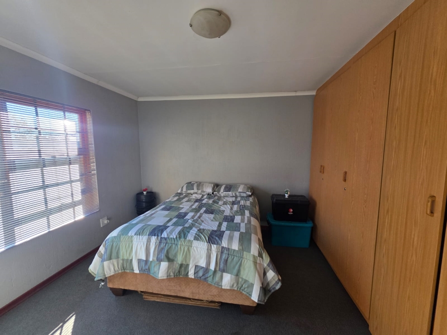 3 Bedroom Property for Sale in Vaalpark Free State